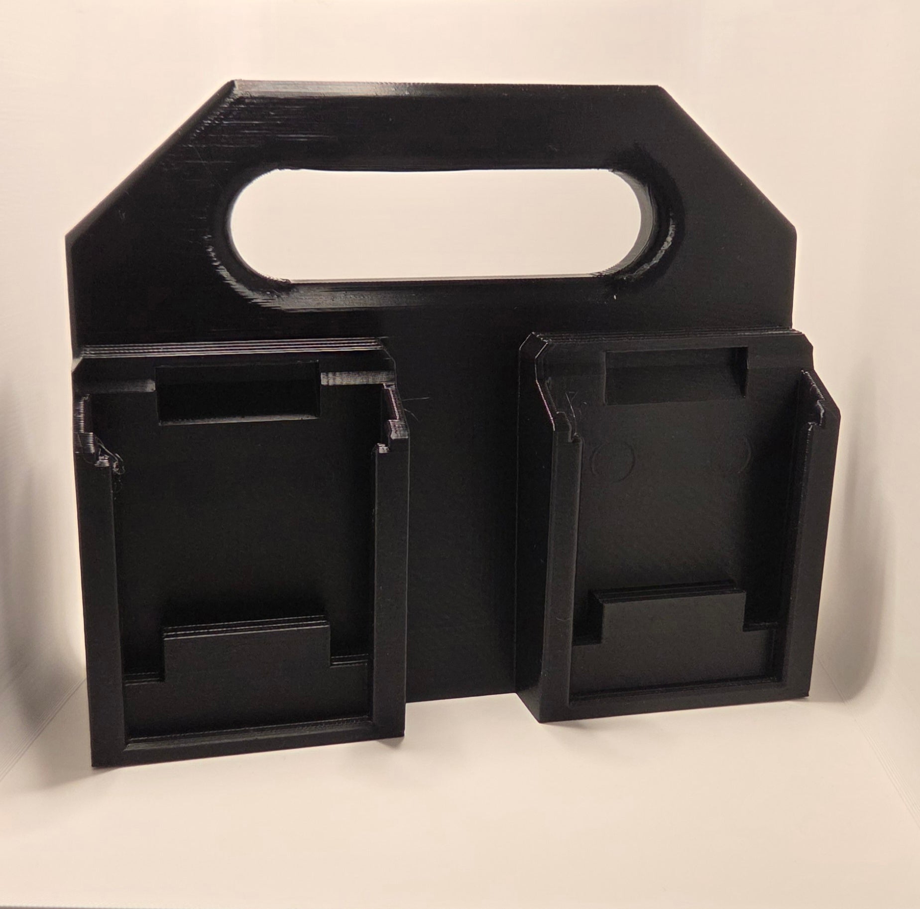 Makita 4-Battery Carrier Caddy